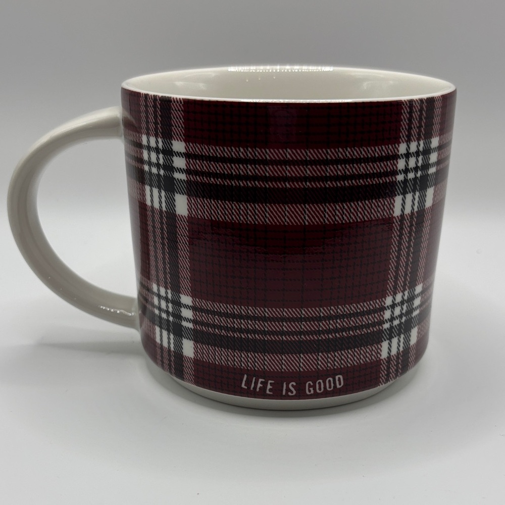 Life‎ Is Good Burgundy, Black and White Plaid Mug
